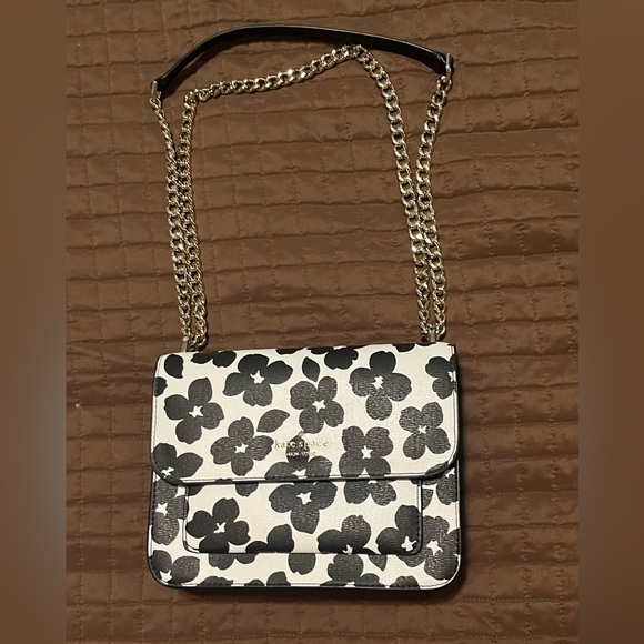 Kate Spade Remi Graphic Bloom Flap Chain Crossbody Black White Floral Multi - Picture 3 of 5